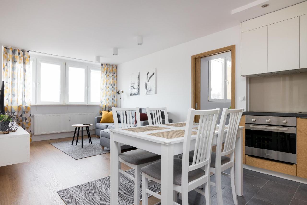 Ochota Homely Apartment Warszawa Eksteriør billede